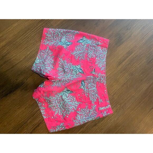 Lilly Pulitzer Size 00 Callahan Shorts Pink Blue Coral‎ - Picture 2 of 5